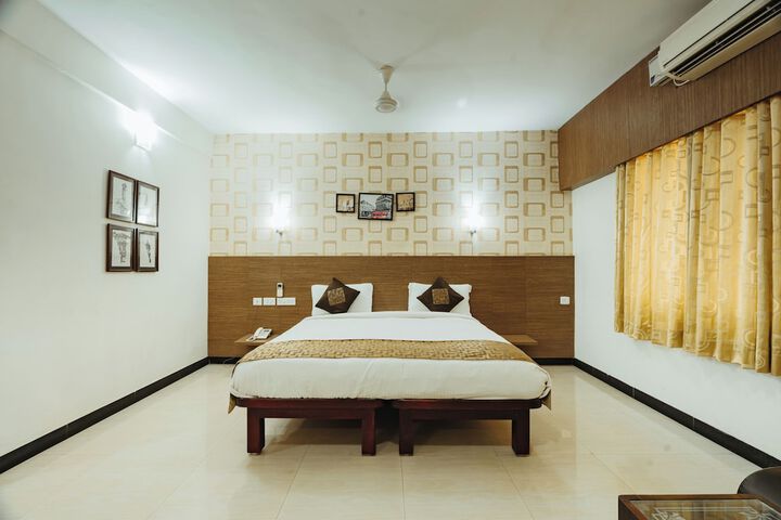 Room 5 of 30