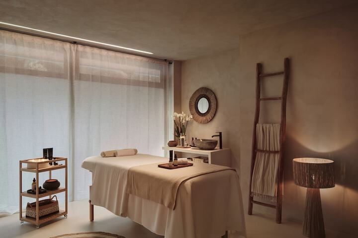 Spa 41 of 71