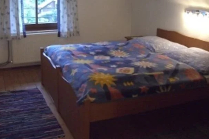 Room 2 of 11