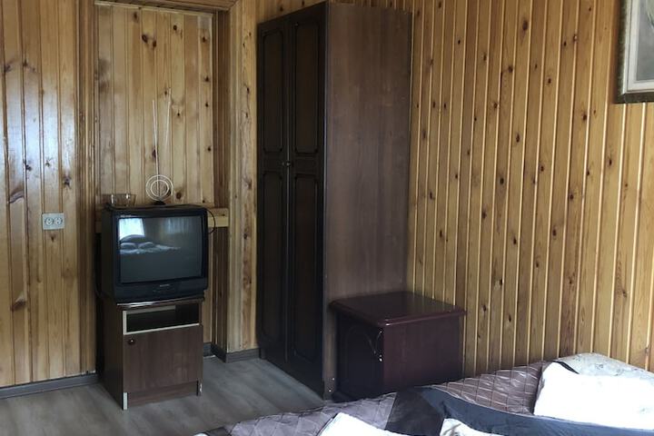 Room 15 of 43