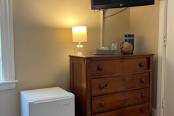 Room 127 of 297