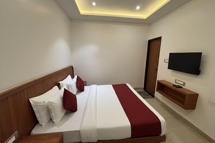 Room 7 of 31