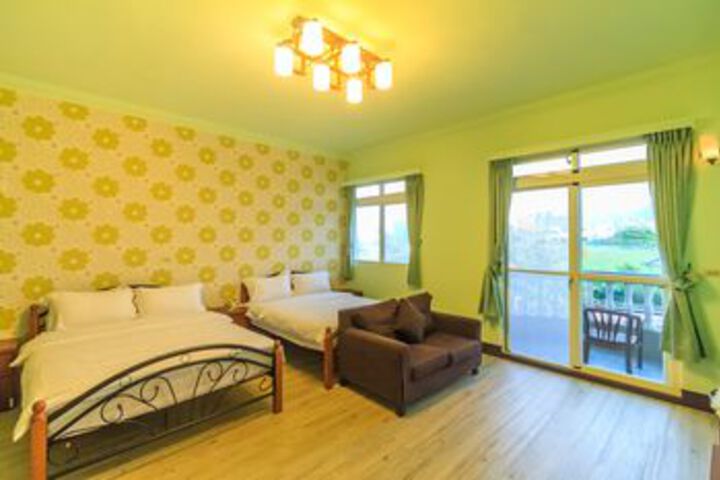 Room 49 of 60