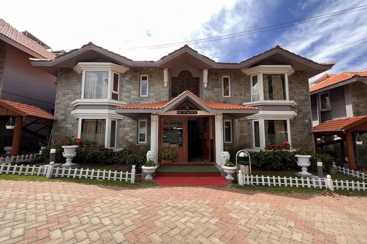 Hotel 60 of 71
