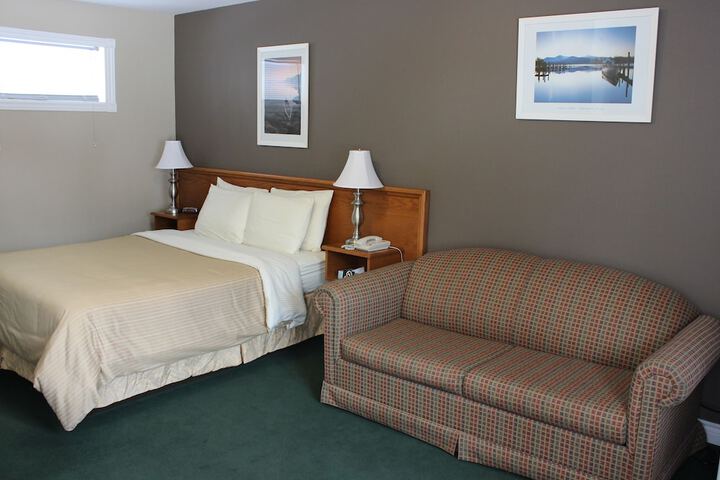 Room 5 of 42
