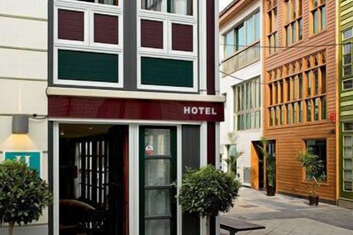 Hotel 46 of 55