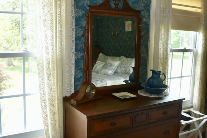Room 11 of 64