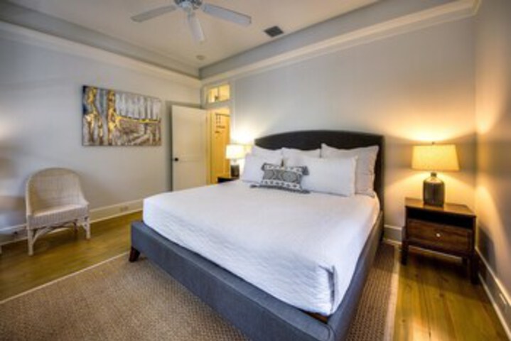 Room 19 of 21