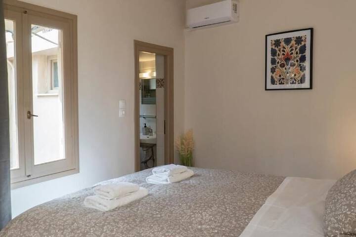 Image of ISIDORA home