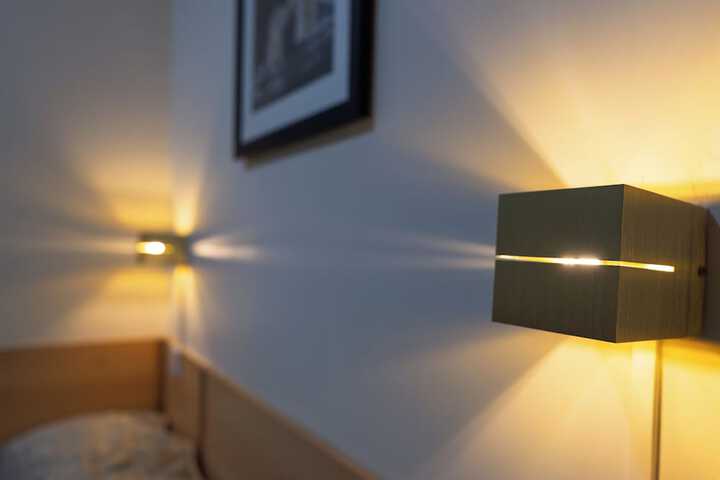 Room 10 of 46