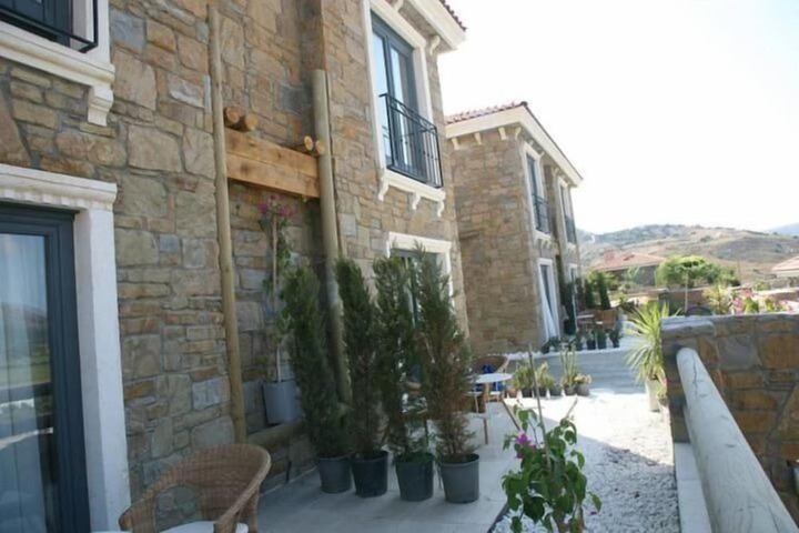 Terrace/Patio 15 of 45