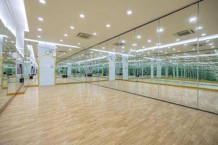 Ballroom/Hall 134 of 159
