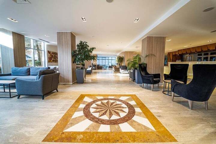 Hotel Interior 12 of 122