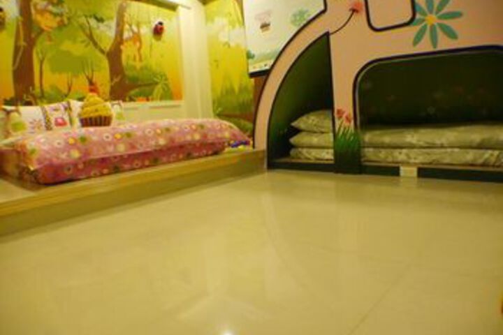 Room 45 of 57