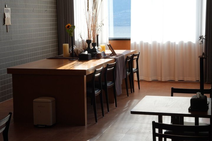 Dining 118 of 169