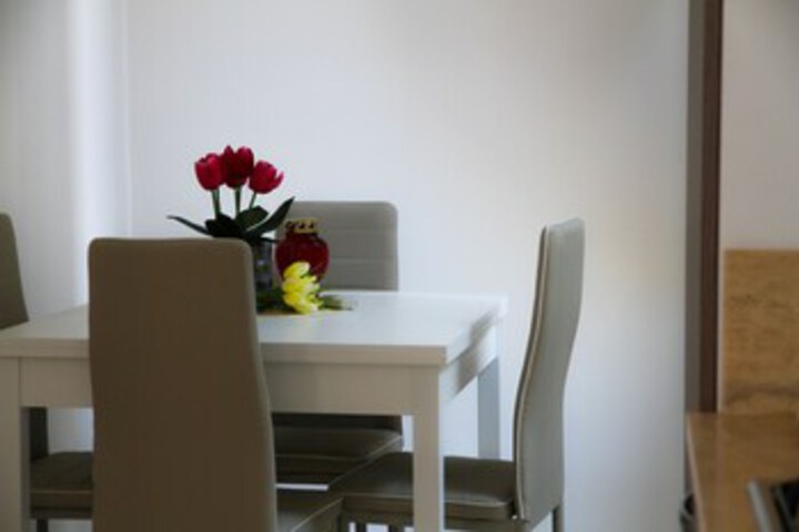 Room 37 of 48