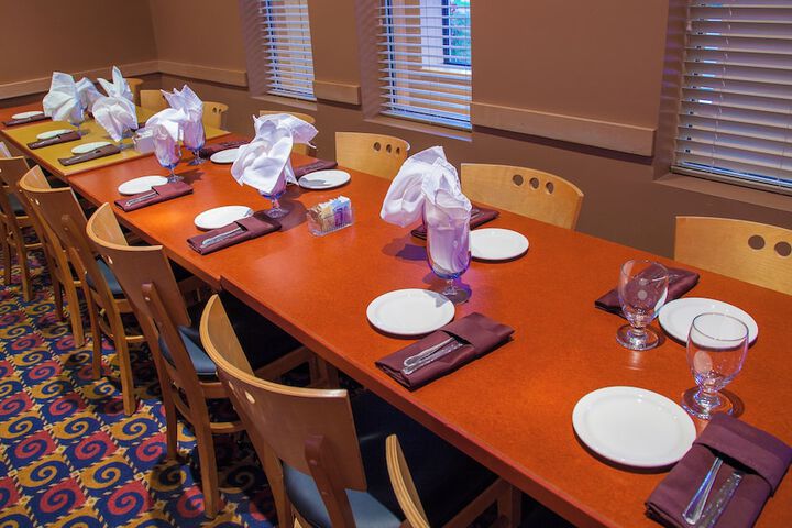 Dining 44 of 60