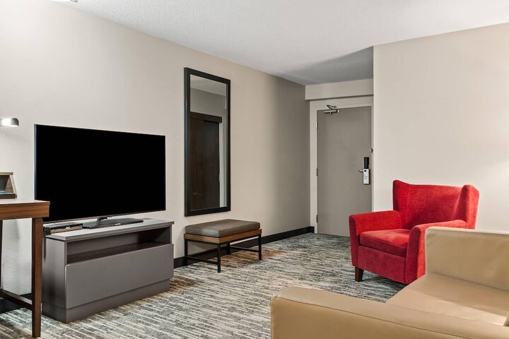 Room 29 of 49