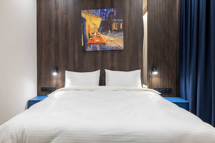 Room 20 of 98