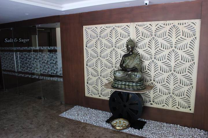 Hotel Interior 4 of 39