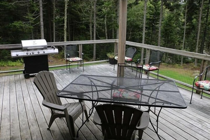 Property Grounds 6 of 8