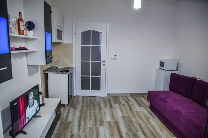 Room 19 of 54