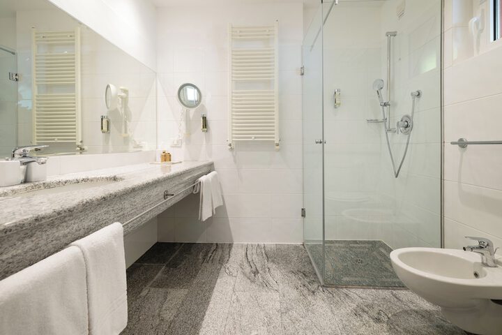 Clean Restrooms