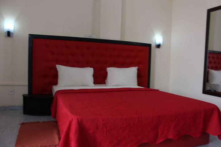 Room 5 of 52