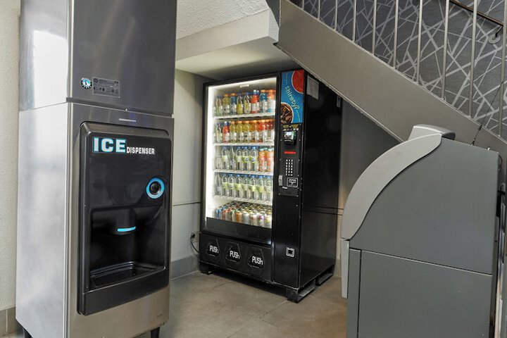 Hotel Interior 6 of 25