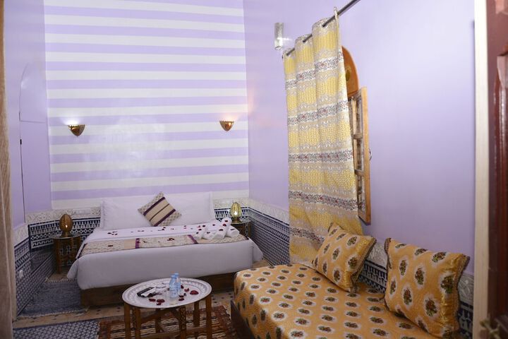 Room 50 of 84