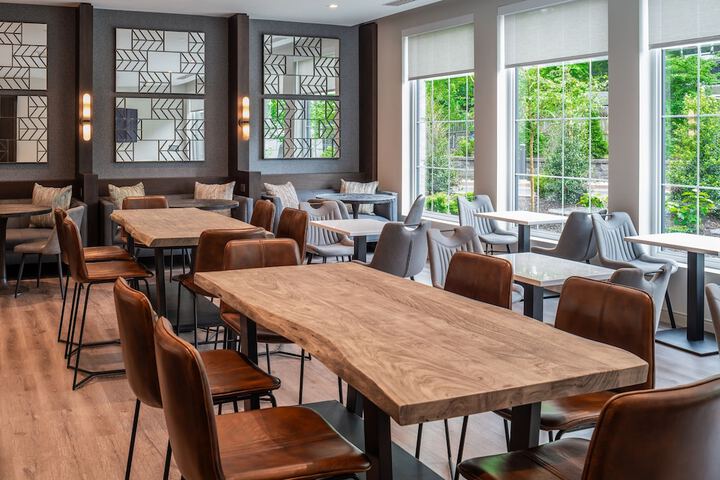 Breakfast/Coffee Service 40 of 50