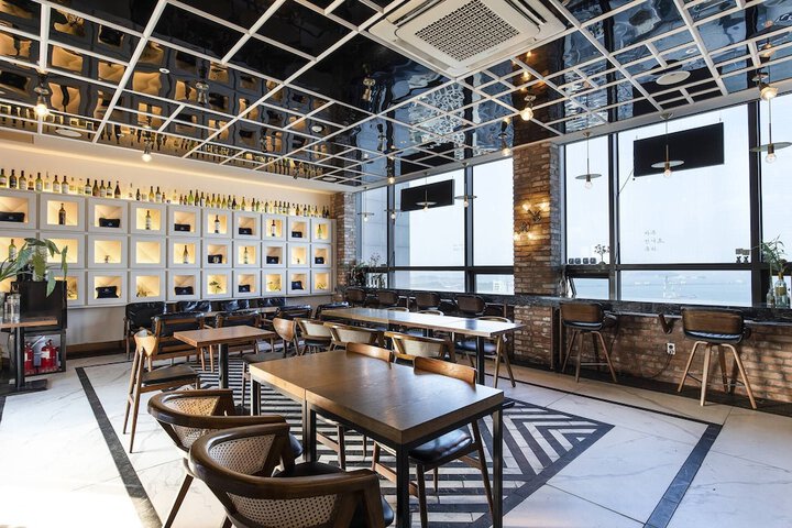 Dining Photos