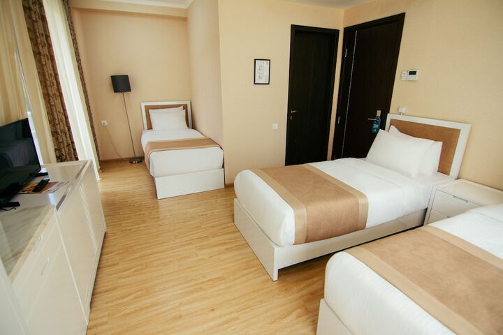 Room 31 of 75