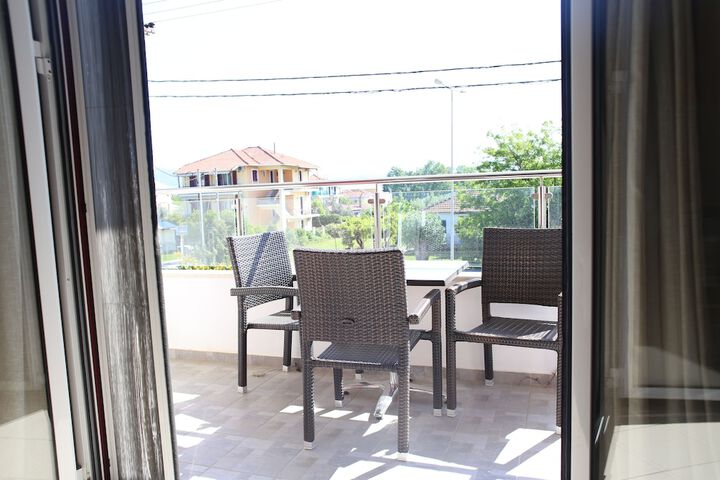 Terrace/Patio 21 of 56