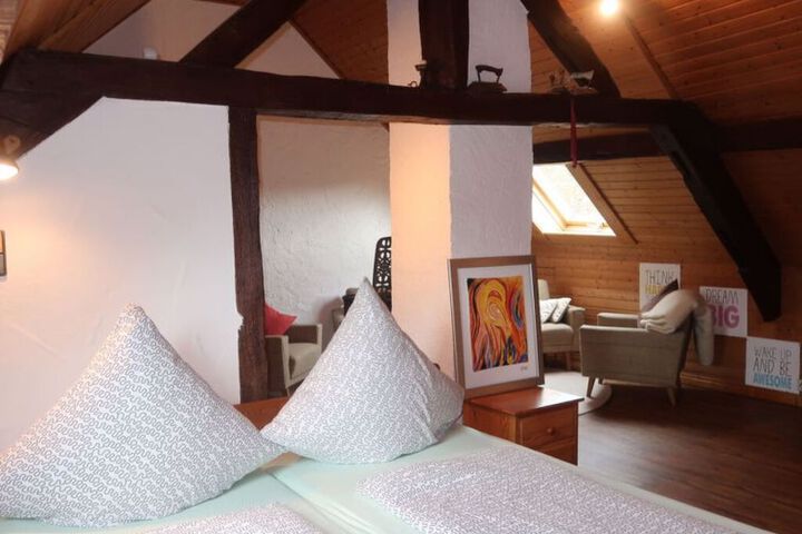 Room 2 of 14