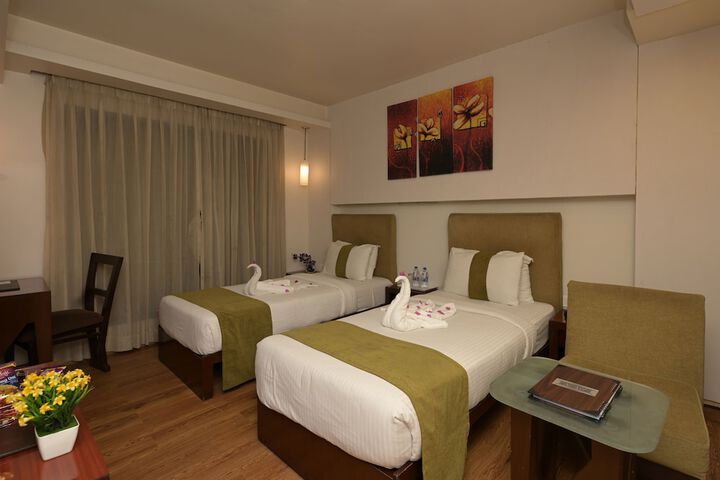 Room 8 of 48