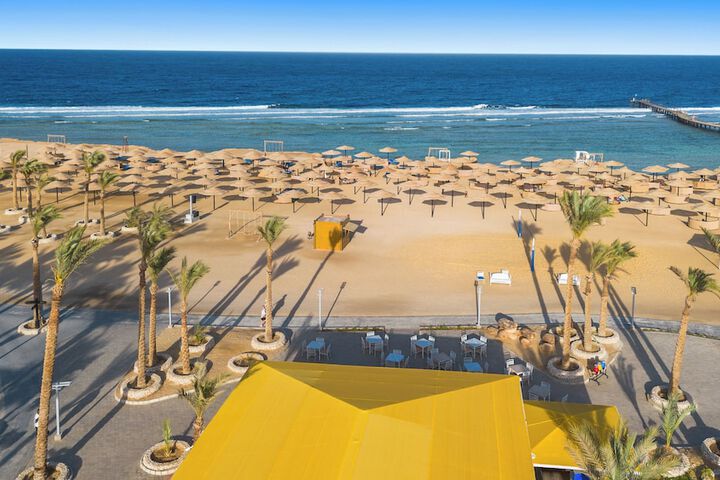 Beach 236 of 243