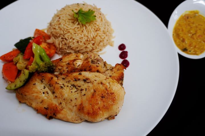 Dining 52 of 89