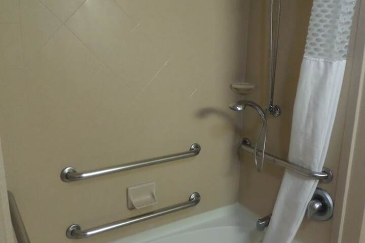 Bathroom shower