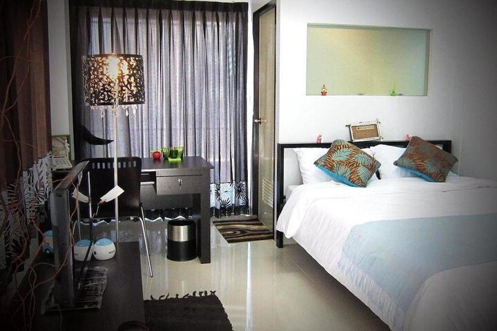 Photo 3