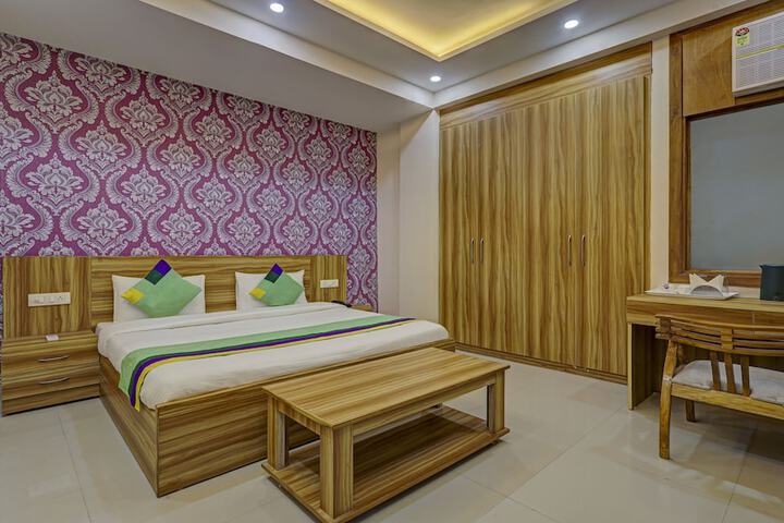 Room 19 of 29