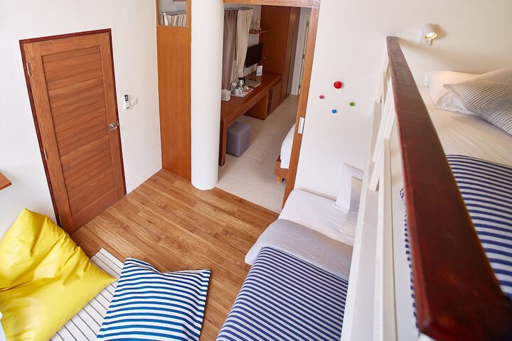Room 16 of 71