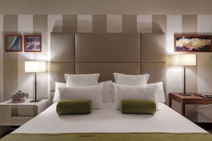 Room 15 of 58