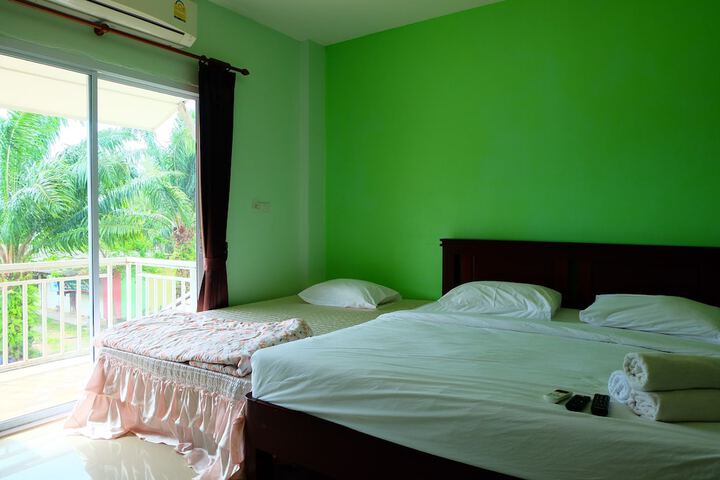 Room 17 of 20