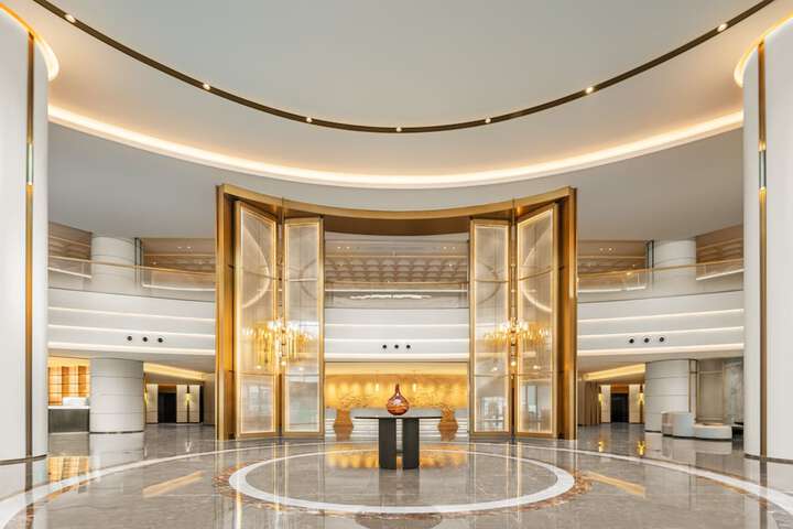 Hotel Lobby
