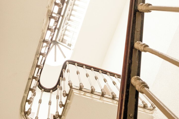 Handrails in stairways