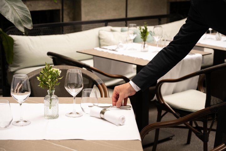 Dining 84 of 116