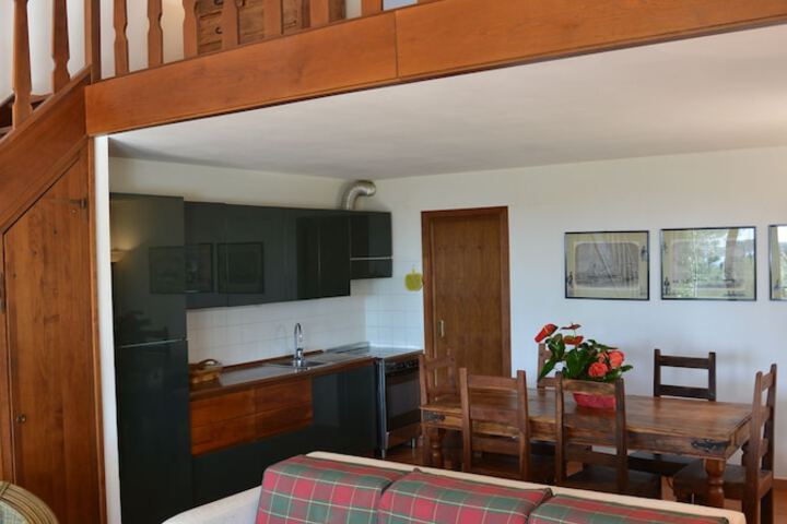 Room 12 of 47