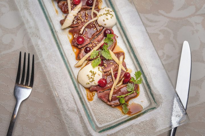 Dining 49 of 63