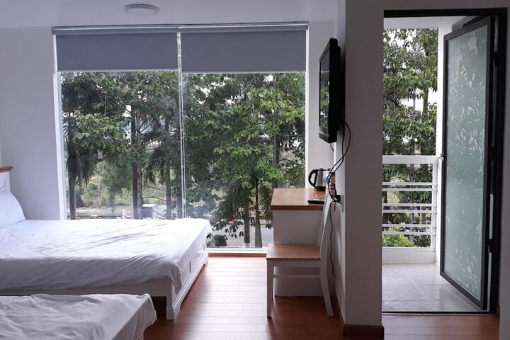 Room 17 of 65
